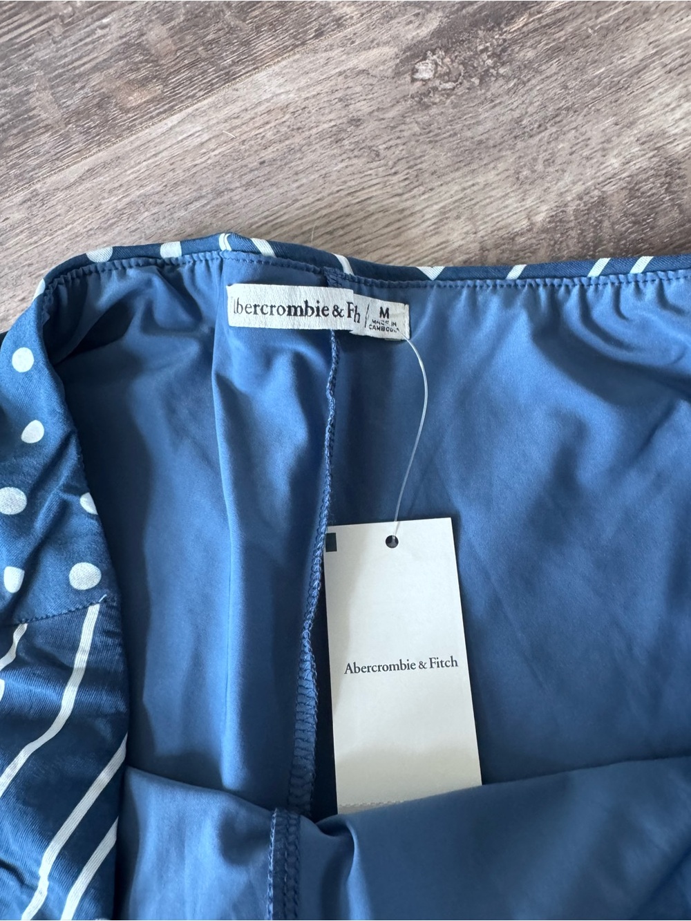 NWT! Abercrombie & Fitch The A&F Sienna Mini Skort - Color: BLUE PATTERN - Picture 7 of 9
